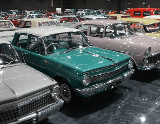 Antique Vehicles min